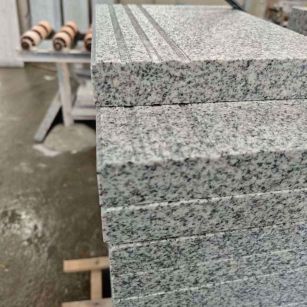 荆州芝麻白楼梯踏步