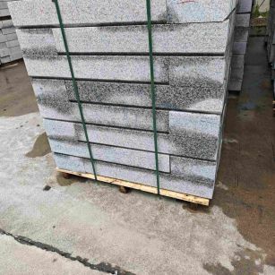 荆州芙蓉白路牙石，马路牙子