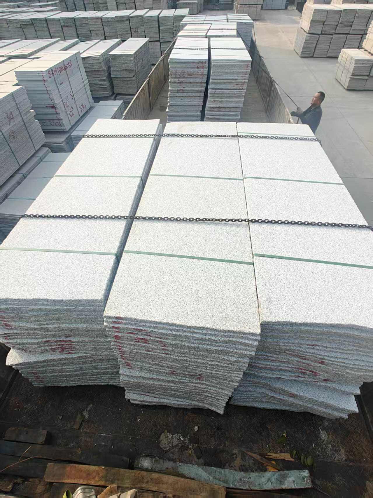 荆州芝麻白毛板，石材毛板