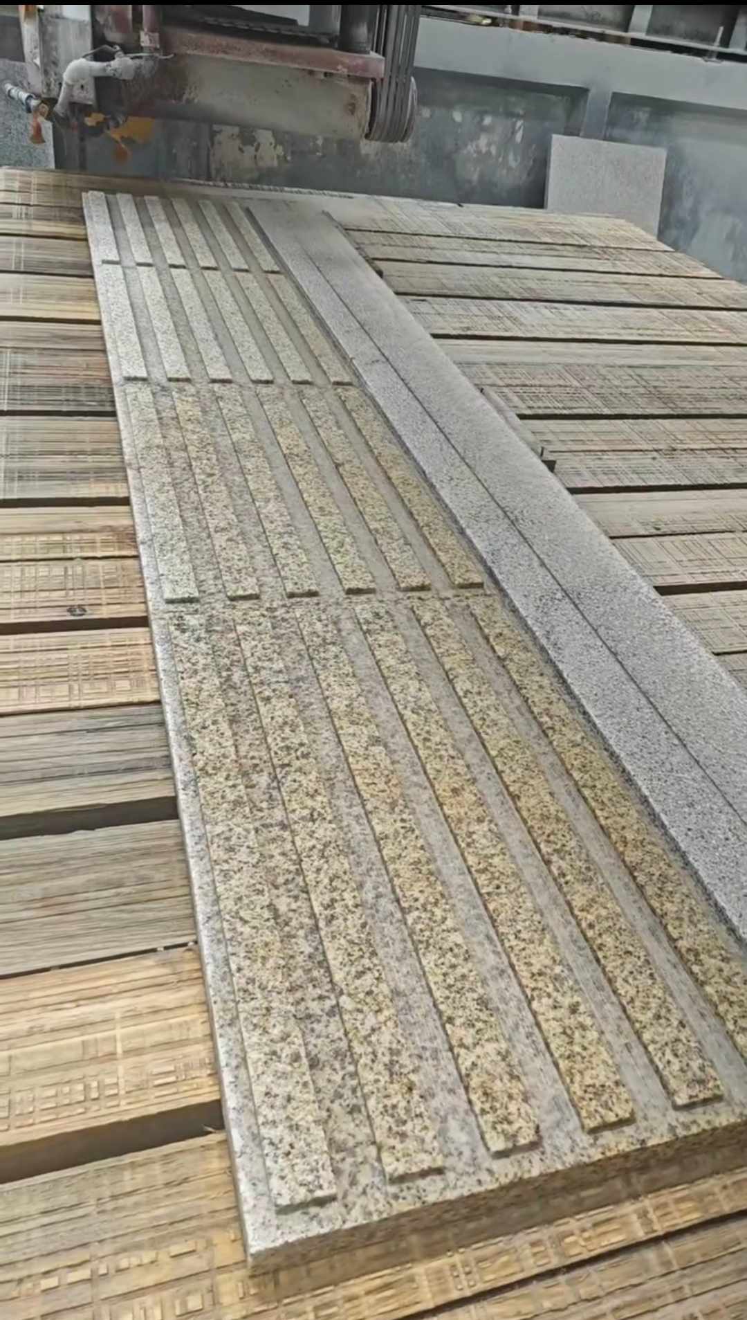 荆州黄金麻盲道石 盲条