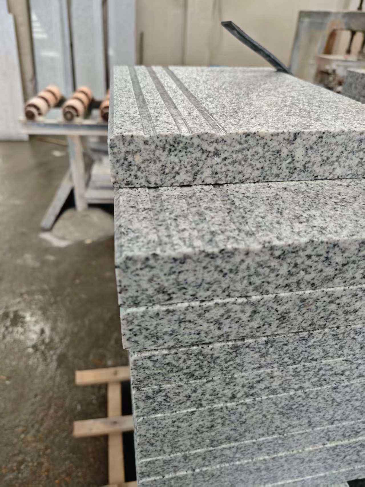 荆州芝麻白楼梯踏步