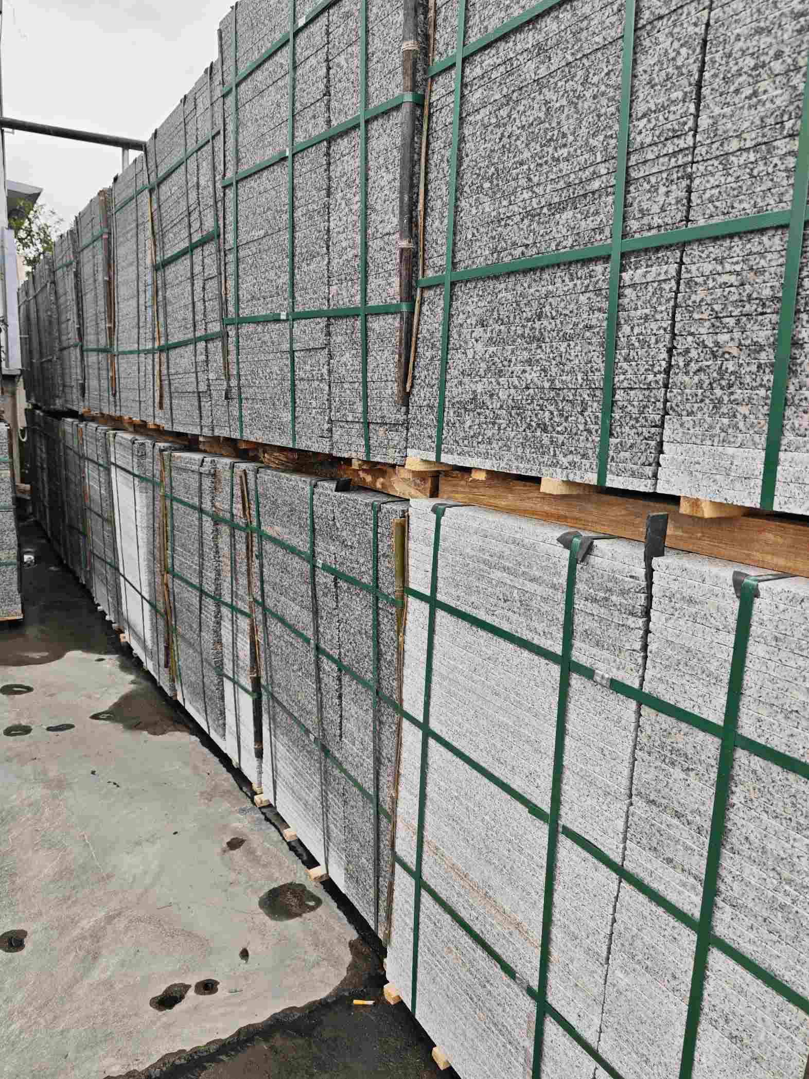 荆州芙蓉白地铺石，石材地铺石